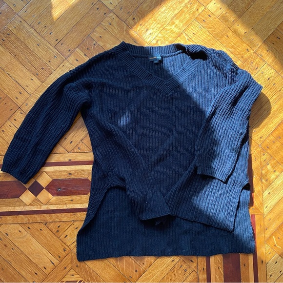 Ambiance Tops - Black Knit Sweater Ambiance Apparel S Side Cuts Tunic Top 3/4 Sleeves